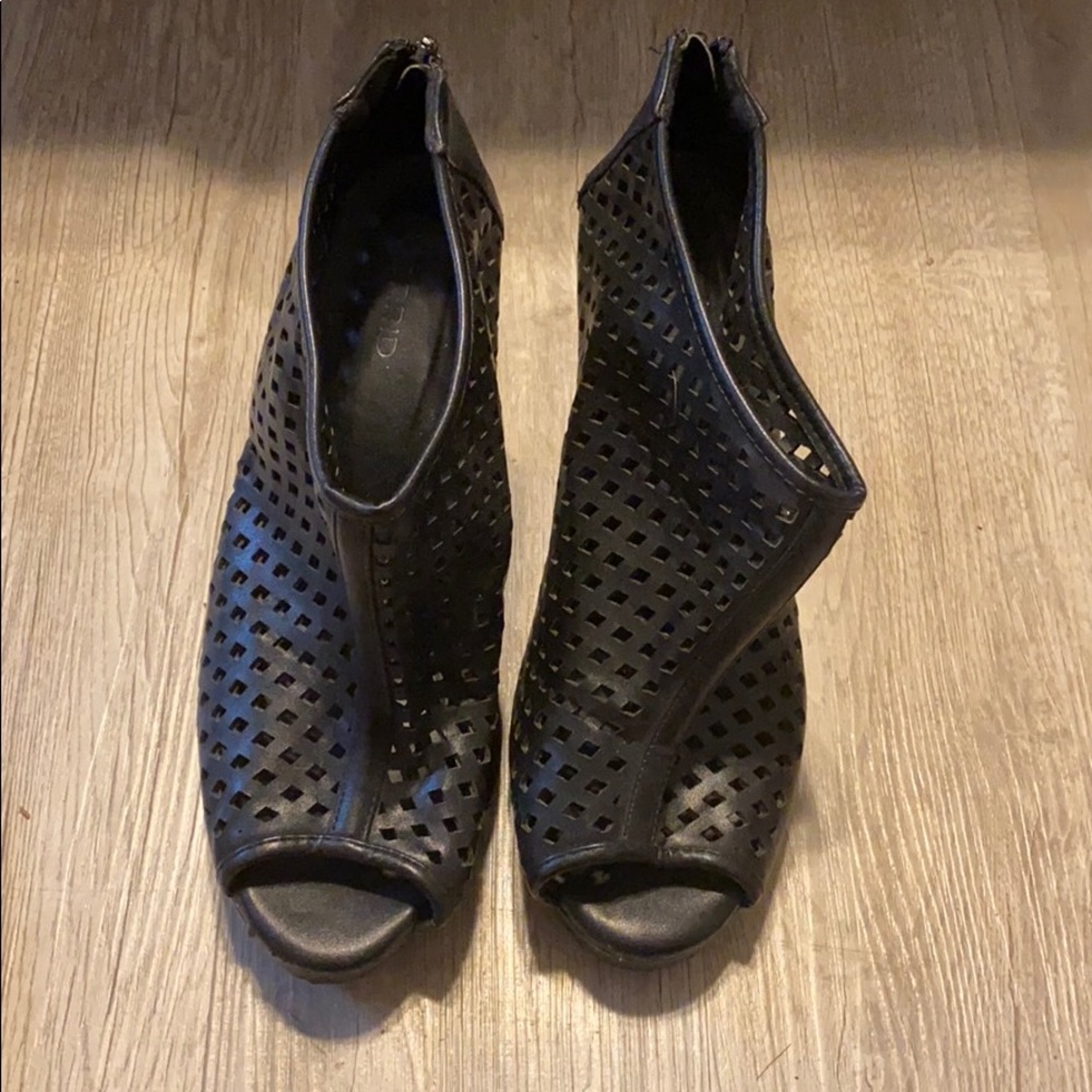Torrid Heels